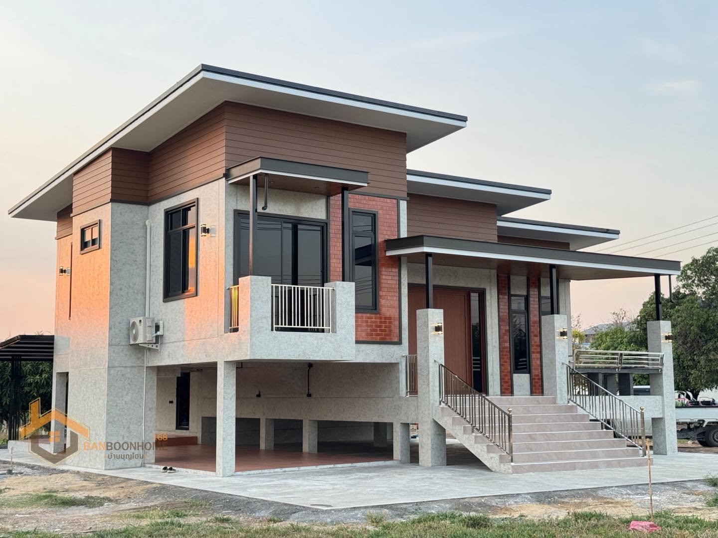 บ้านชั้นครึ่งสไตล์โมเดิร์นลอฟท์